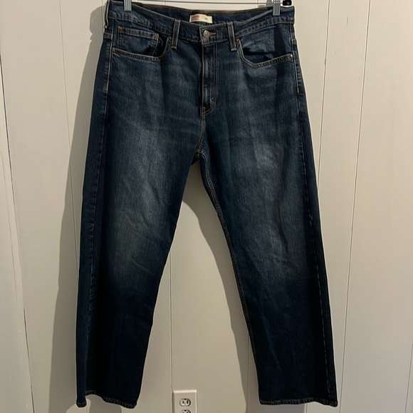NWOT Levis Loose Fit Bootcut Darker Wash Mens Size 34x32 - Picture 1 of 4